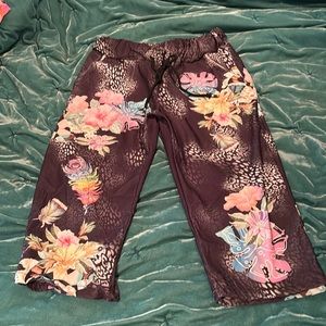 Gigi Moda OSFM Capri Pant
